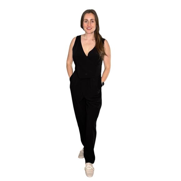 ALI & JAY Black One Piece V-Neck Slim Straight Leg Jumpsuit Women's Size Large - Picture 1 of 7